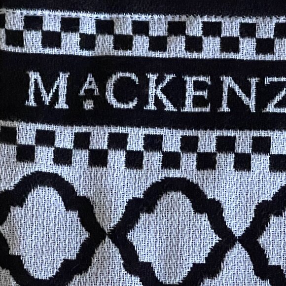 --- Mackenzie-Childs Pot Holder-NEW - Picture 4 of 10